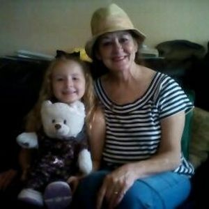 Meet your Posher, Joyce